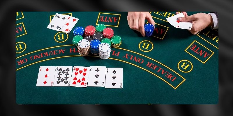 Kỹ năng giúp bạn chơi Poker LOCLA88 hiệu quả